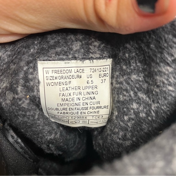 Bogs freedom lace up boots insulated brown leather black womens size 6.5 - Picture 9 of 9